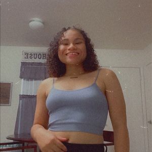 Meet your Posher, Aaralynn